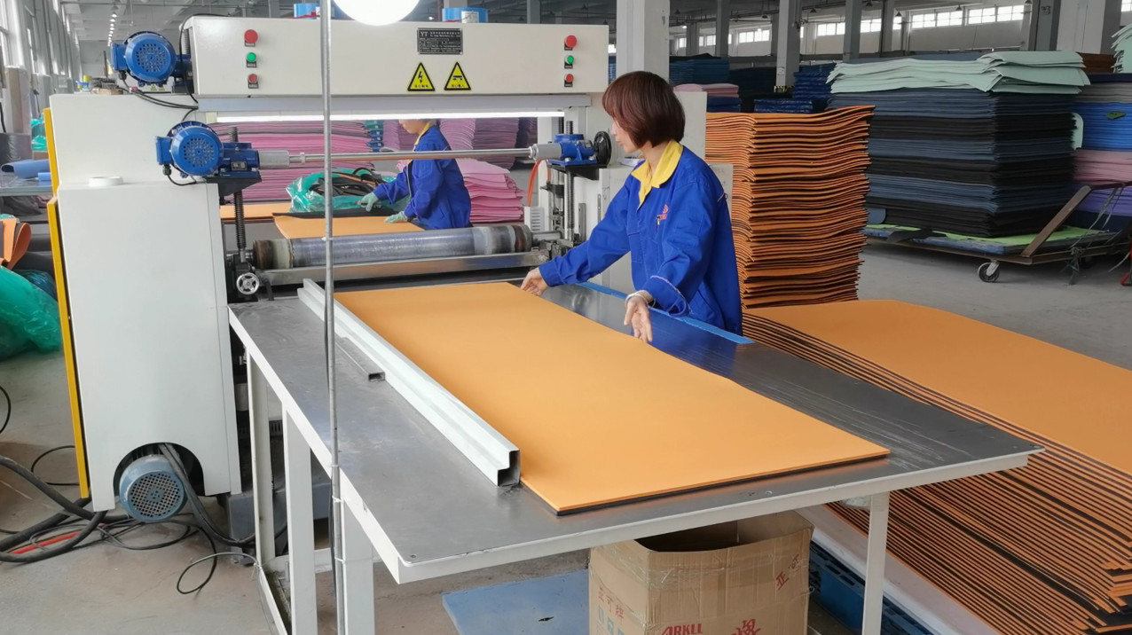 Changsha Running Import &amp; Export Co., Ltd. dây chuyền sản xuất nhà máy