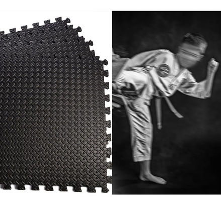 Thảm tập xếp hình màu đen không trơn trượt với các viên gạch lồng vào nhau bằng bọt EVA cực dày 1/2 &quot;